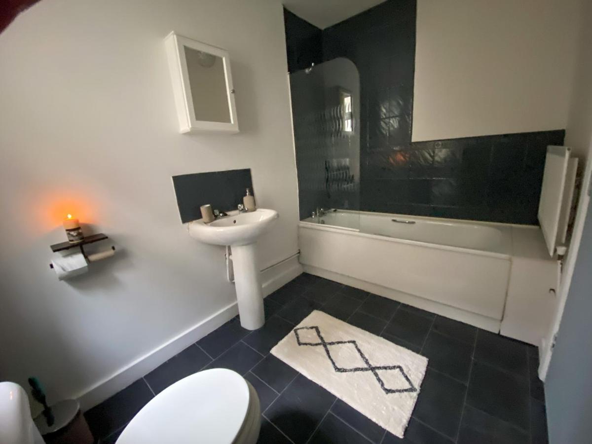 Cheap & Cheerful Apartment Near Bangor Marina מראה חיצוני תמונה