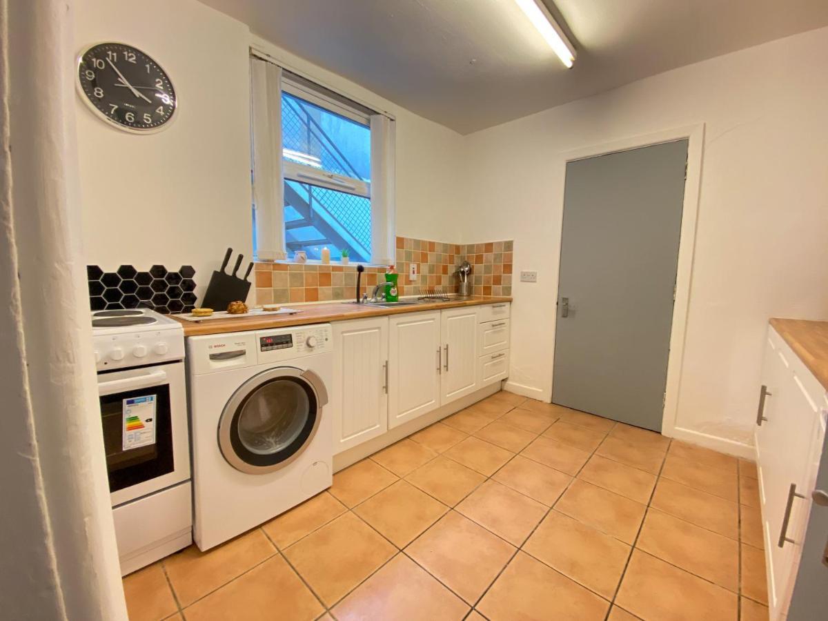 Cheap & Cheerful Apartment Near Bangor Marina מראה חיצוני תמונה
